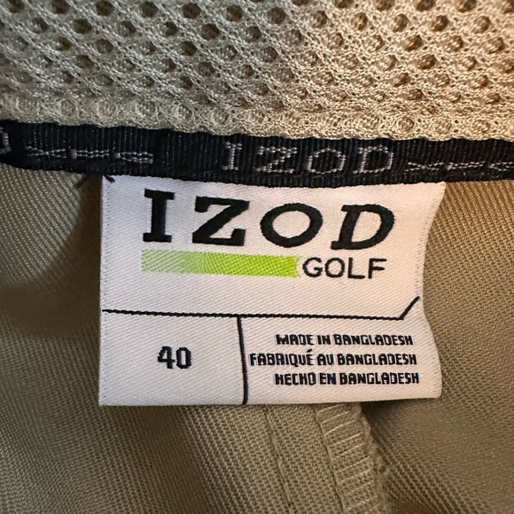 Izod Men’s Flat Front Golf Shorts Size 40 Tan - Picture 4 of 4
